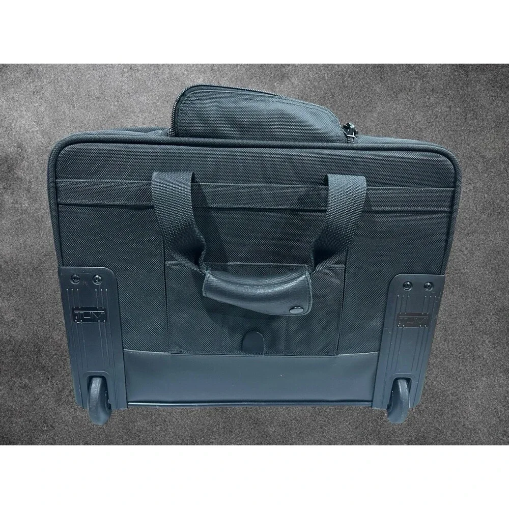Tumi Alpha 2 Wheeled Briefcase Laptop Bag Carry-on Black 2223d3